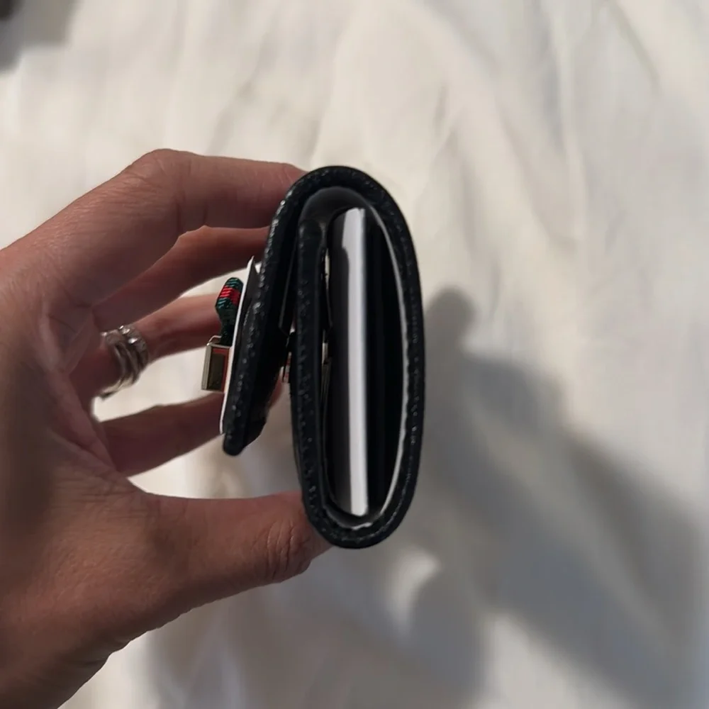 Gucci GG Monogram 6-Key Holder | NWT - Picture 4 of 5